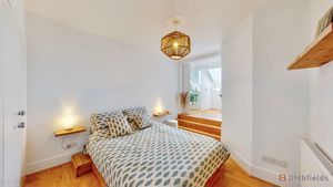 bed 1- click for photo gallery